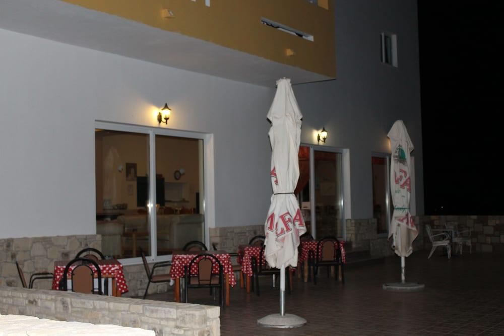 Pantheon Hotel Kéfalos Zewnętrze zdjęcie